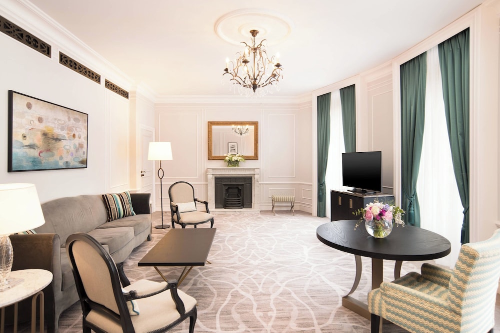 Suite, 1 Bedroom, Garden View thumbnail 6