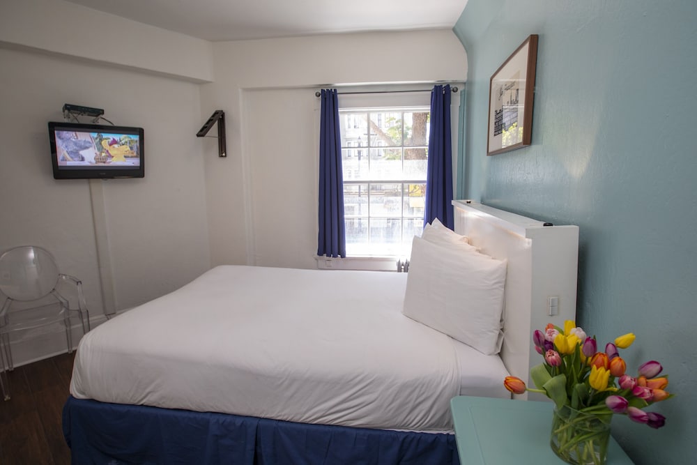 Economy Double Room, Ensuite