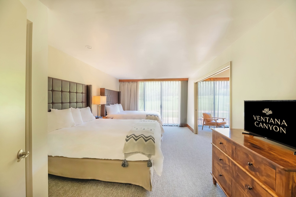 Room, 2 Queen Beds, Mountain View - Photo 2