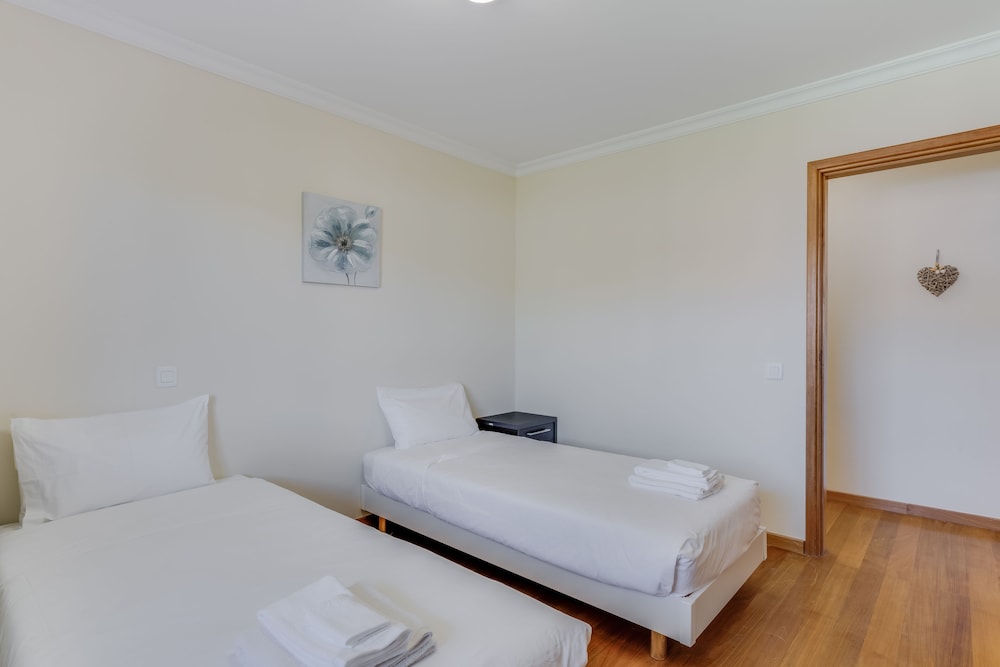 Comfort Apartment photo 2