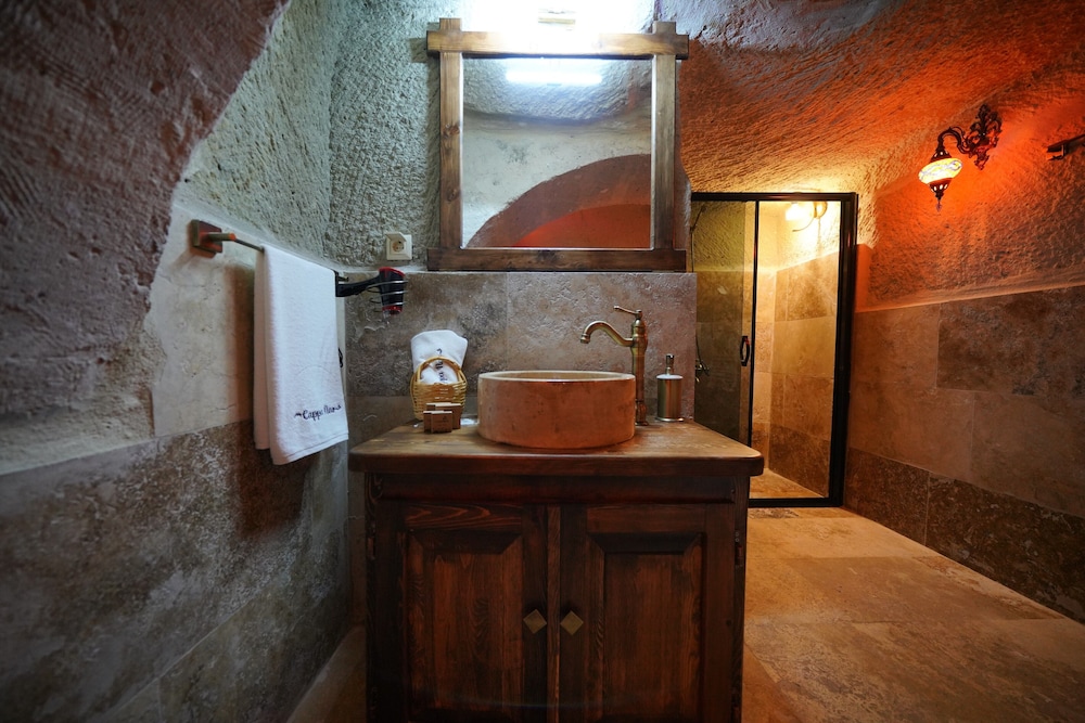Nazende Hammam Jacuzzi Cave Suite - Photo 35