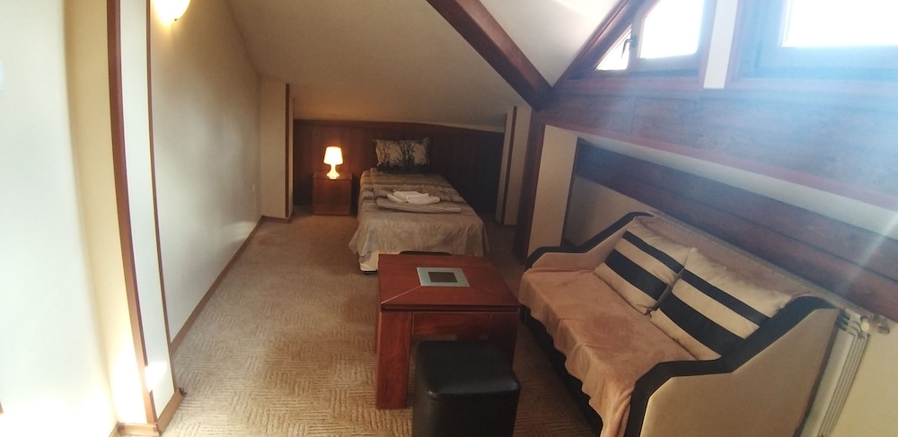 Apartment, 2 Bedrooms (Mansard & Free Spa Access) photo 2