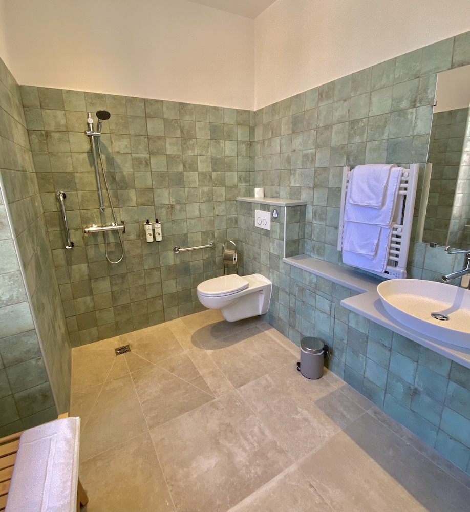 Classic Room - Photo 37