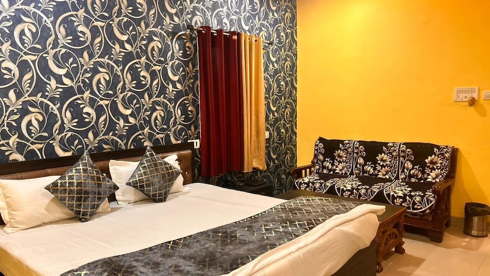 Standard Room photo 3