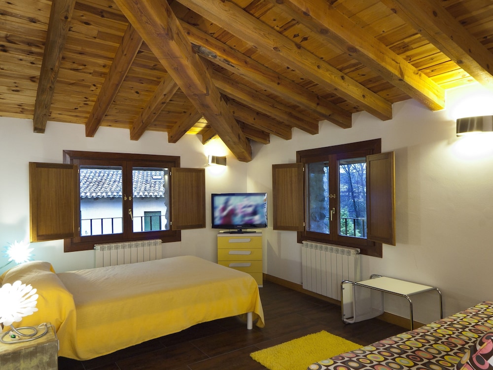 Suite, Private Bathroom