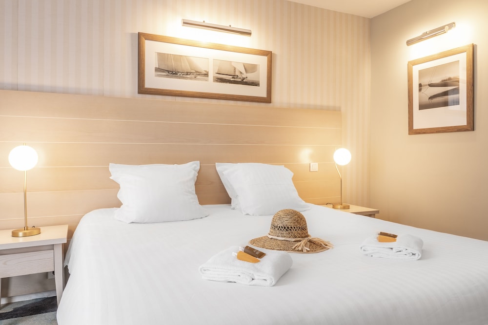 Room, 1 Double Bed - Photo 1