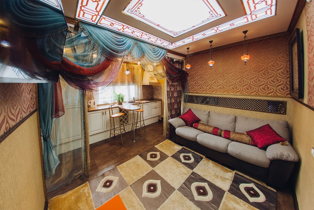 Suite (East) photo 2