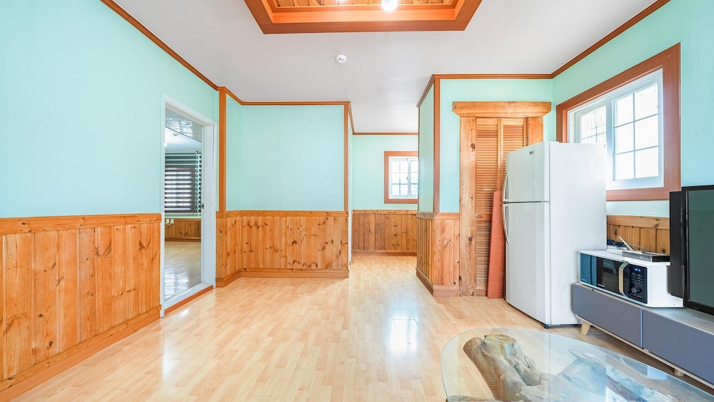 Basic Room, 1 Bedroom (freesia) - Photo 3