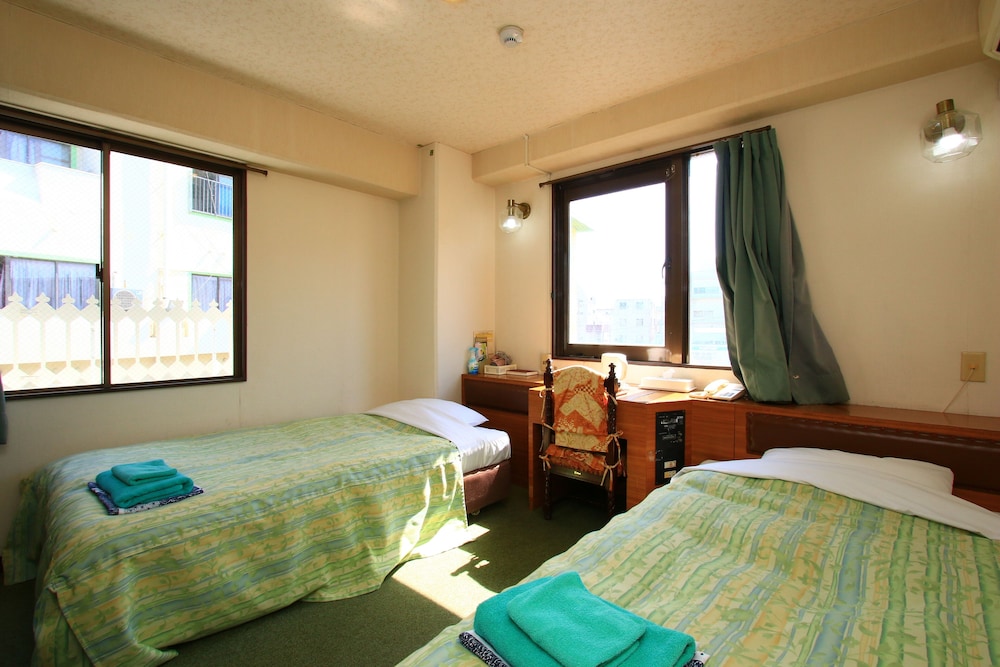Twin Room, Non Smoking