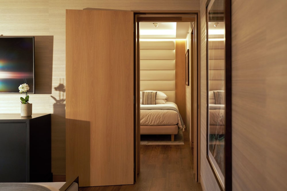 Family Suite, 2 Bedrooms - Photo 5