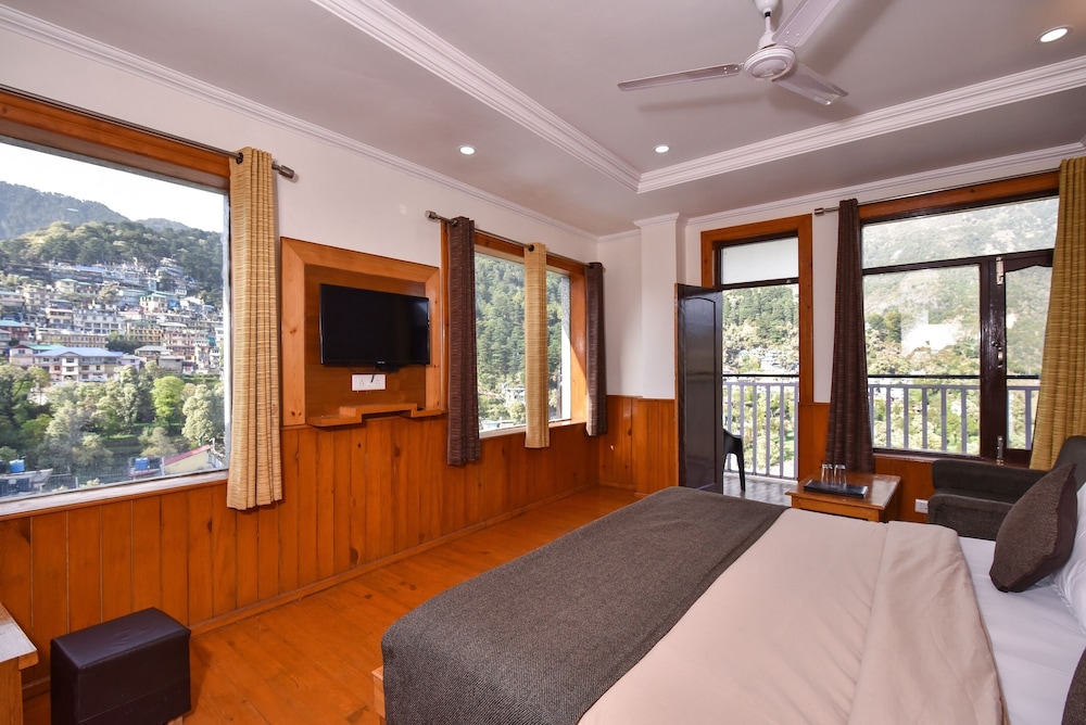 Premium Room, Balcony, Mountain View