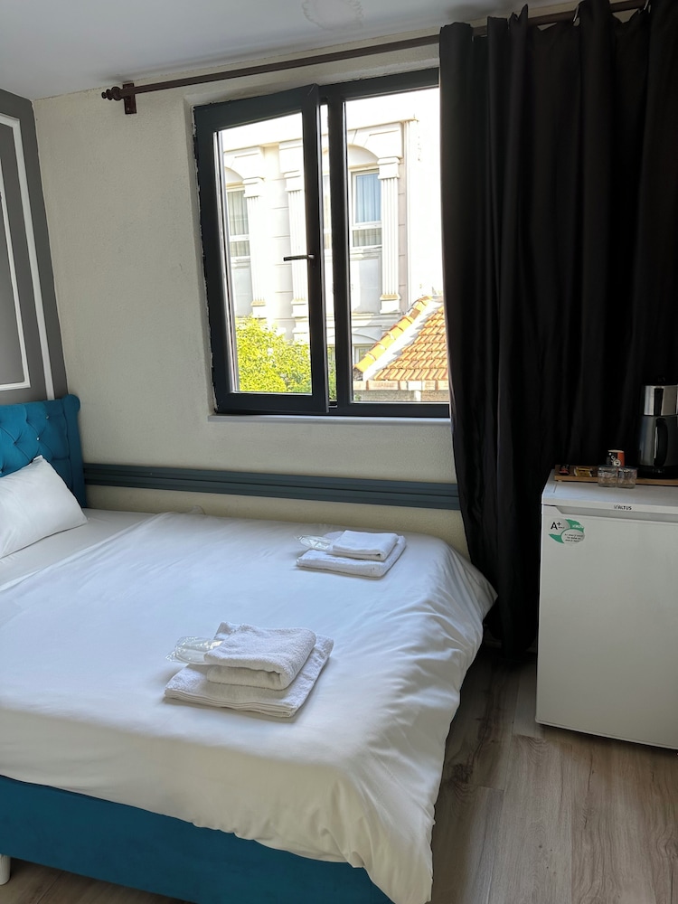 Economy Room photo 3