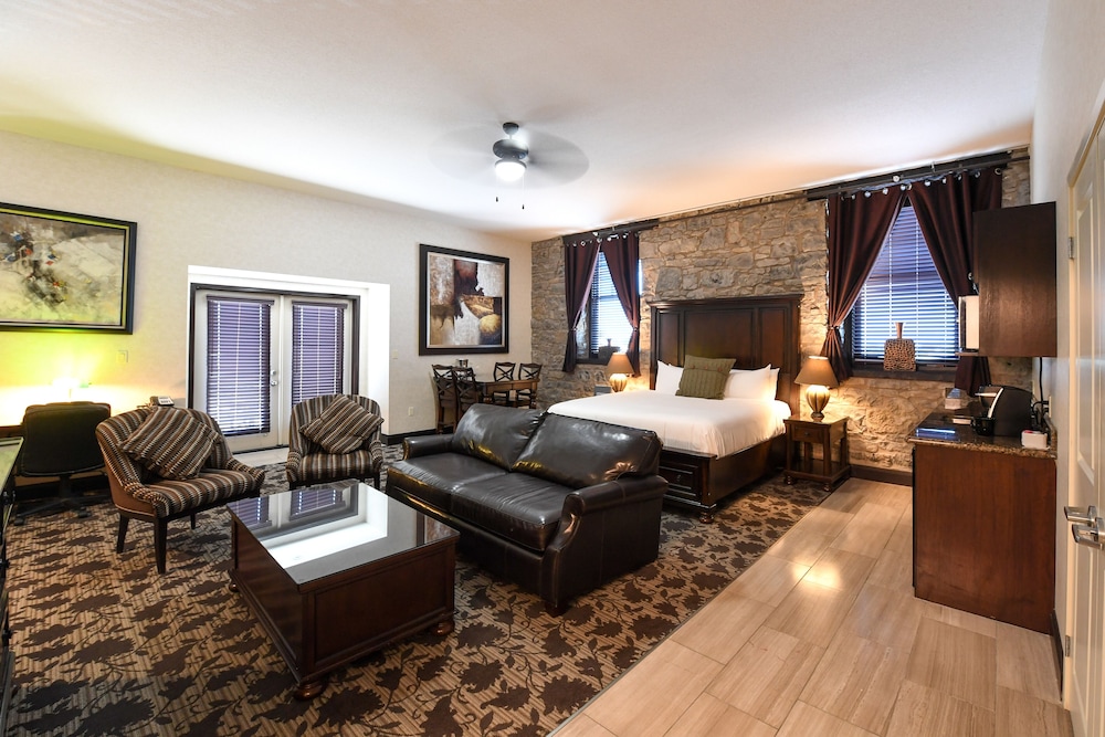 Premium Jacuzzi Room photo 1