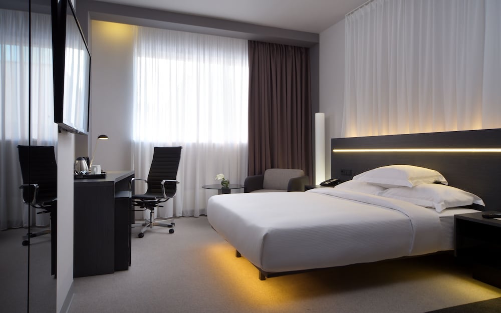Business Room, 1 Queen Bed