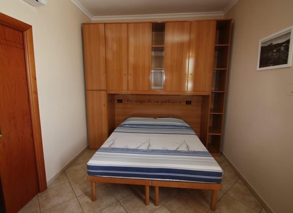 Basic Double Or Twin Room, Sea View (Per Colpa Di Un Gabbiano) photo 3