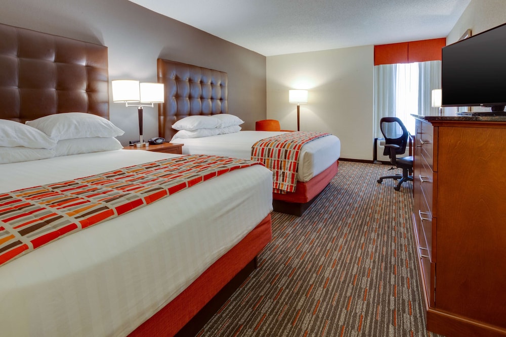 Deluxe Room, 2 Queen Beds, Refrigerator & Microwave (Upper Floor)