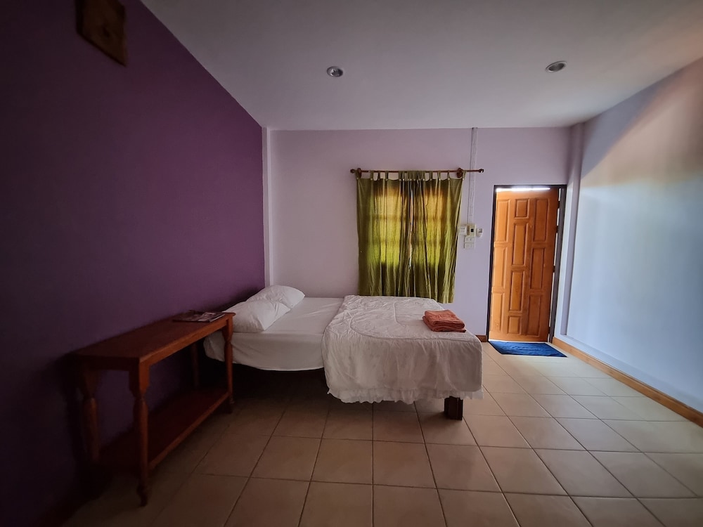 Standard Room, Lanai photo 1