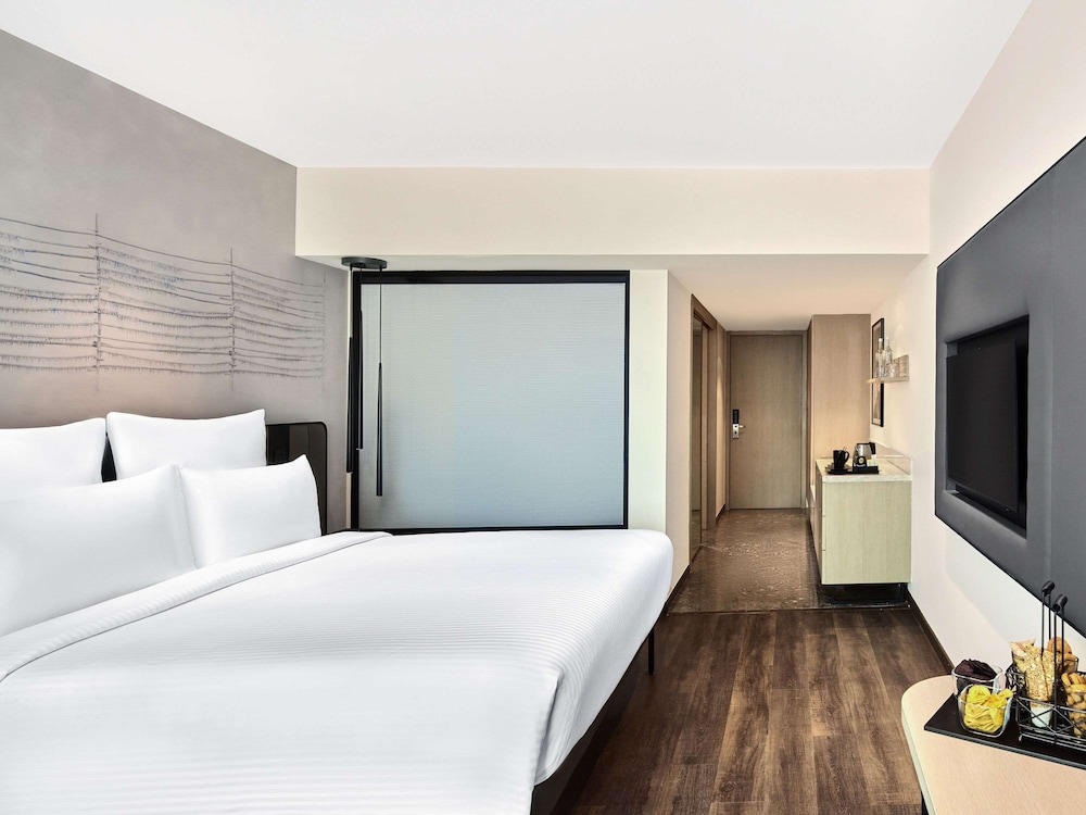 Standard King Bed Room With 20% OFF On F&B And Spa - Photo 4