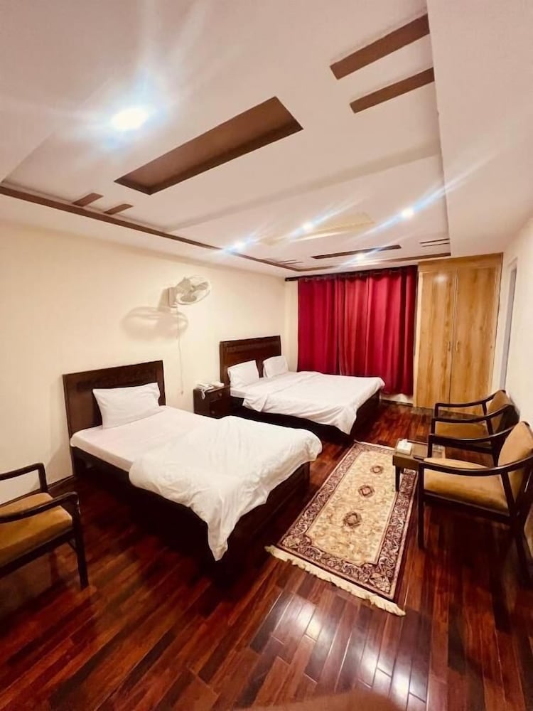 Standard Triple Room photo 2