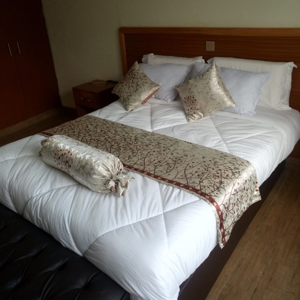 Deluxe Double Room photo 3
