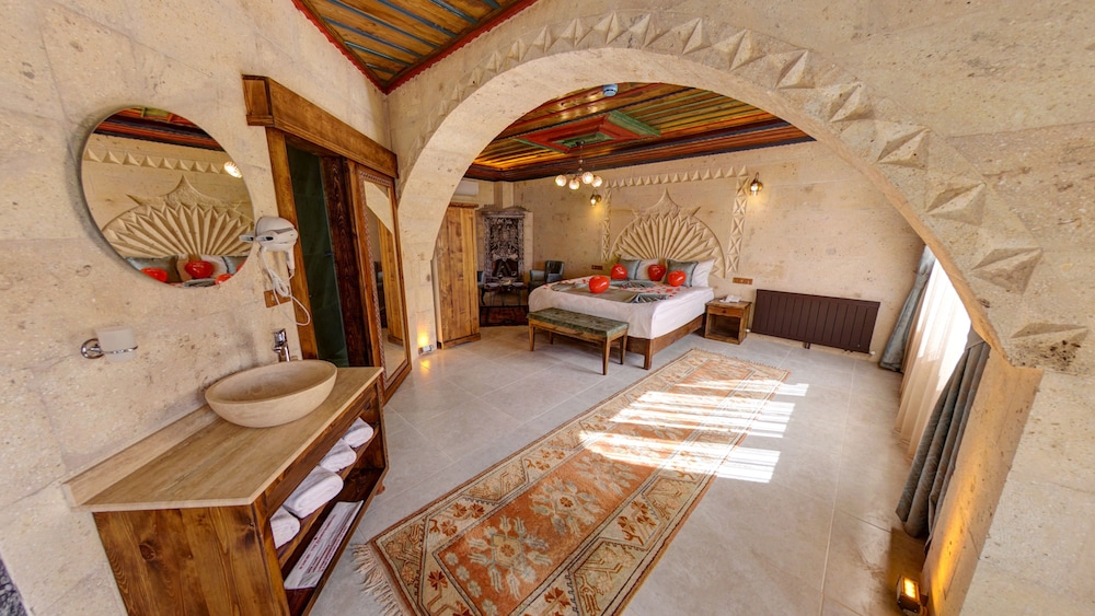 Romantic Suite photo 1