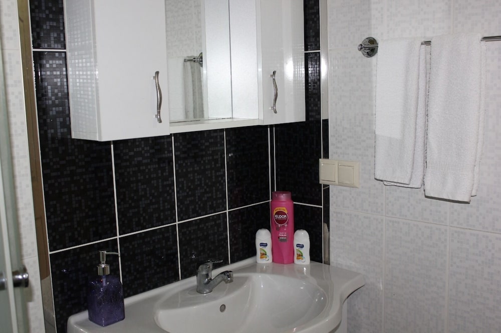 Condo photo 2