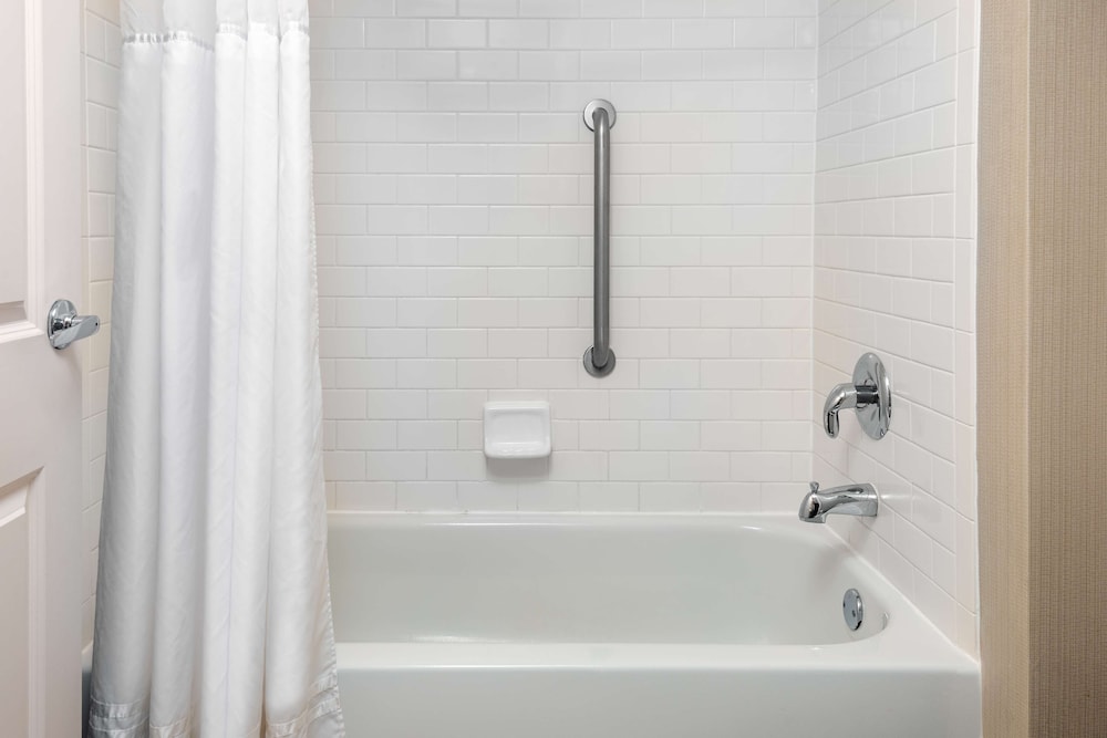 Suite, 2 Double Beds - Photo 6