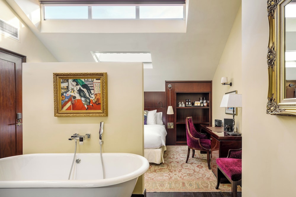 Club Suite, 2 Bedrooms