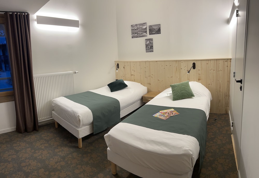 Standard Double or Twin Room - Photo 4