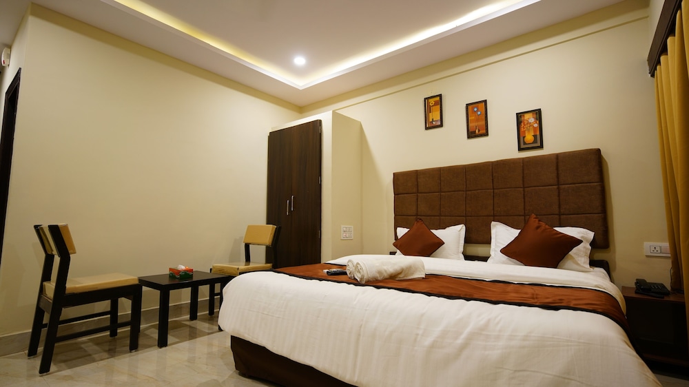 Deluxe Double Room photo 2