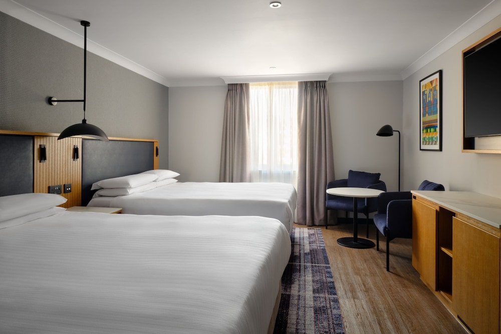 Deluxe Room, 2 Queen Beds, Non Smoking