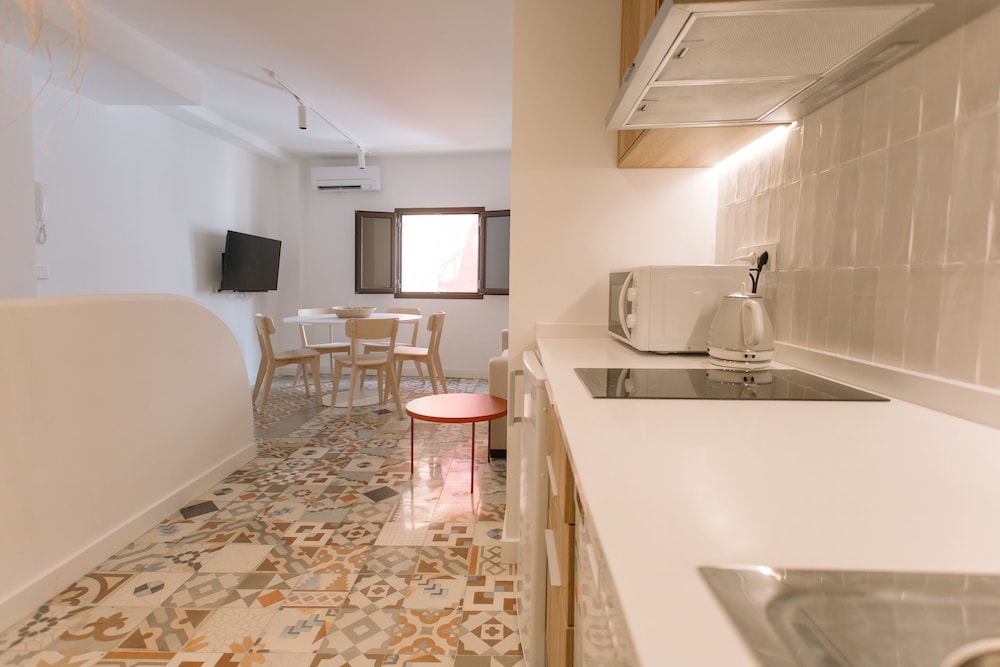 Comfort Duplex, Ensuite - Photo 5