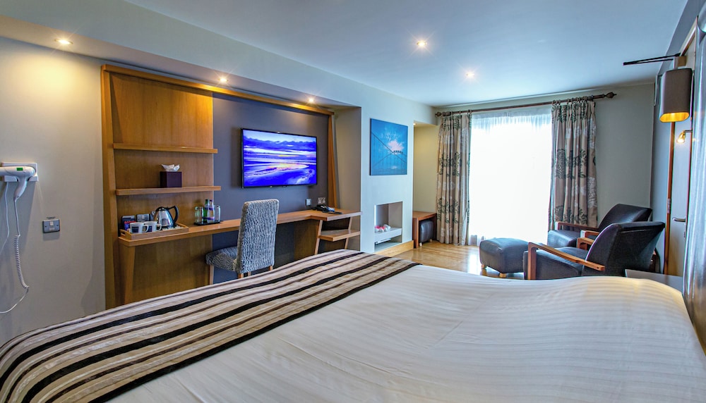 Deluxe Double Room - Photo 17