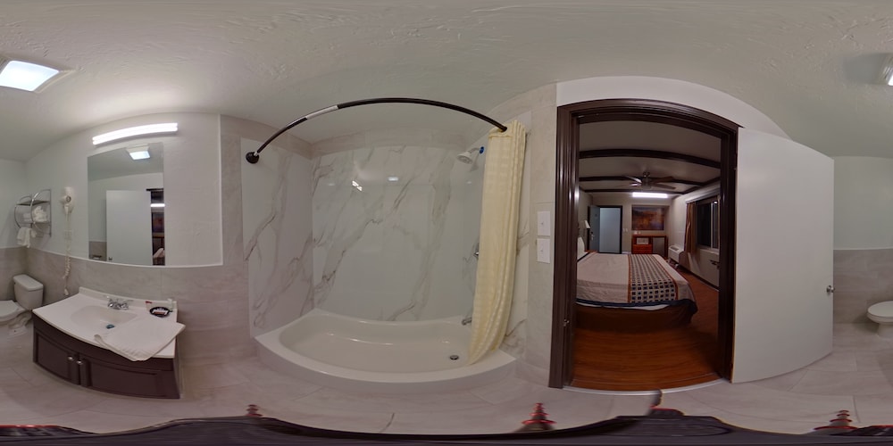 Standard Room, 1 King Bed photo 1