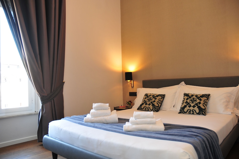 Family Quadruple Room, Connecting Rooms, City View photo 3