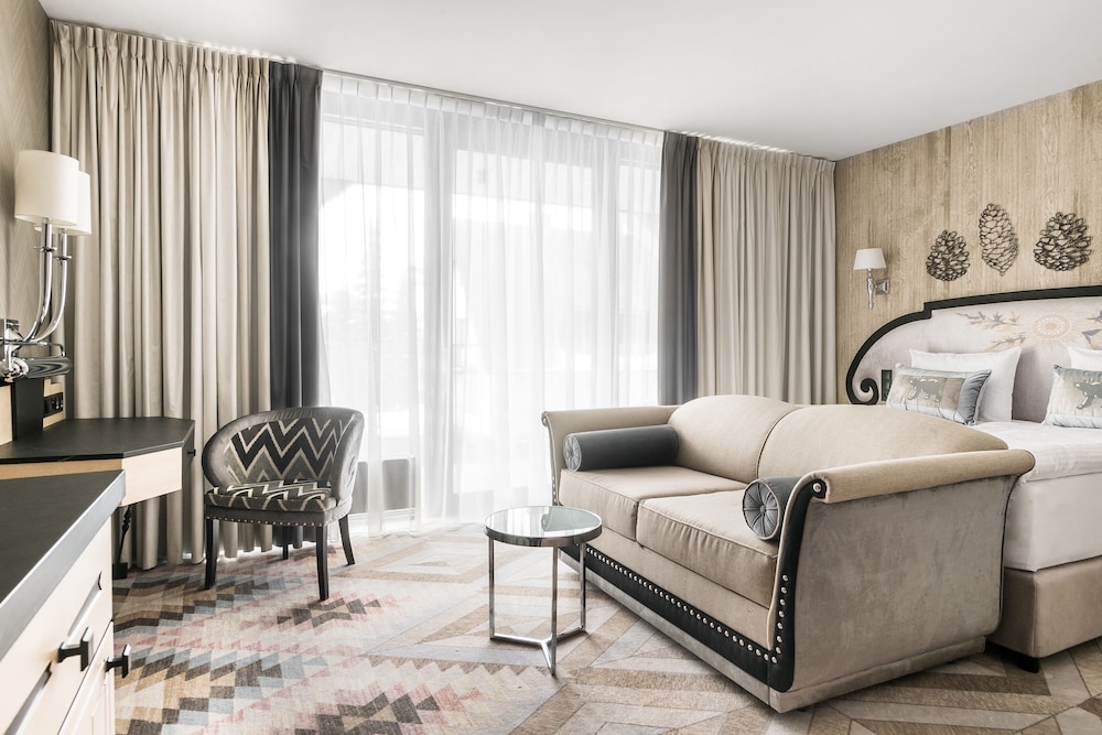 Premium Double or Twin Room - Photo 1