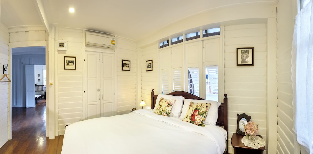 Cozy room (shared Bathroom) photo 3