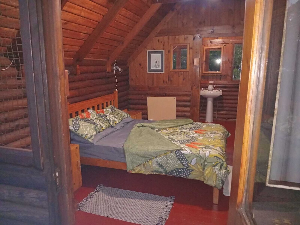 Cabin, Private Bathroom, Mountain View photo 3