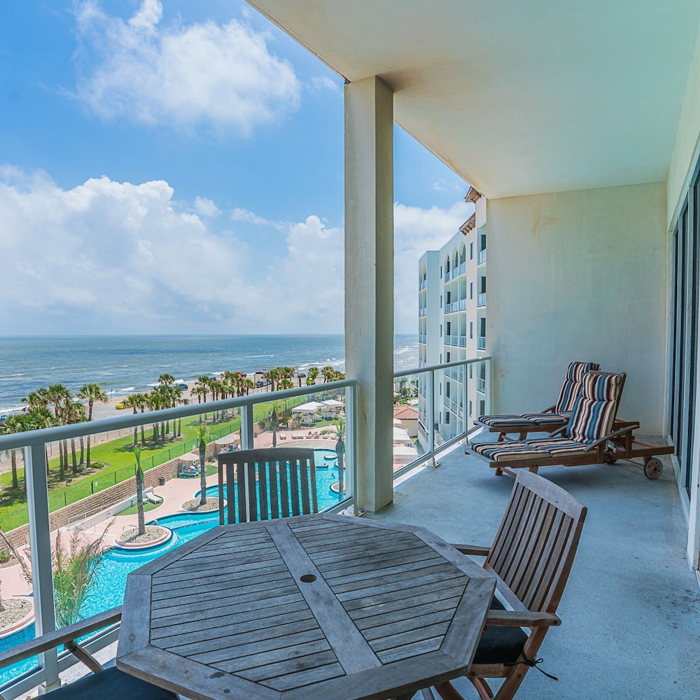 Seas the Day in this Luxury Condo at Diamond Beach Ocean Views Incredible Pools Amenities, Kuva 21