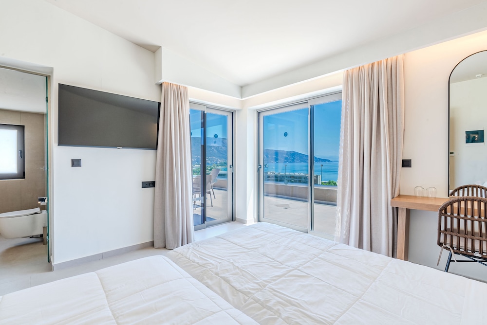 Premium Two Bedroom Suite with sea view - Photo 17