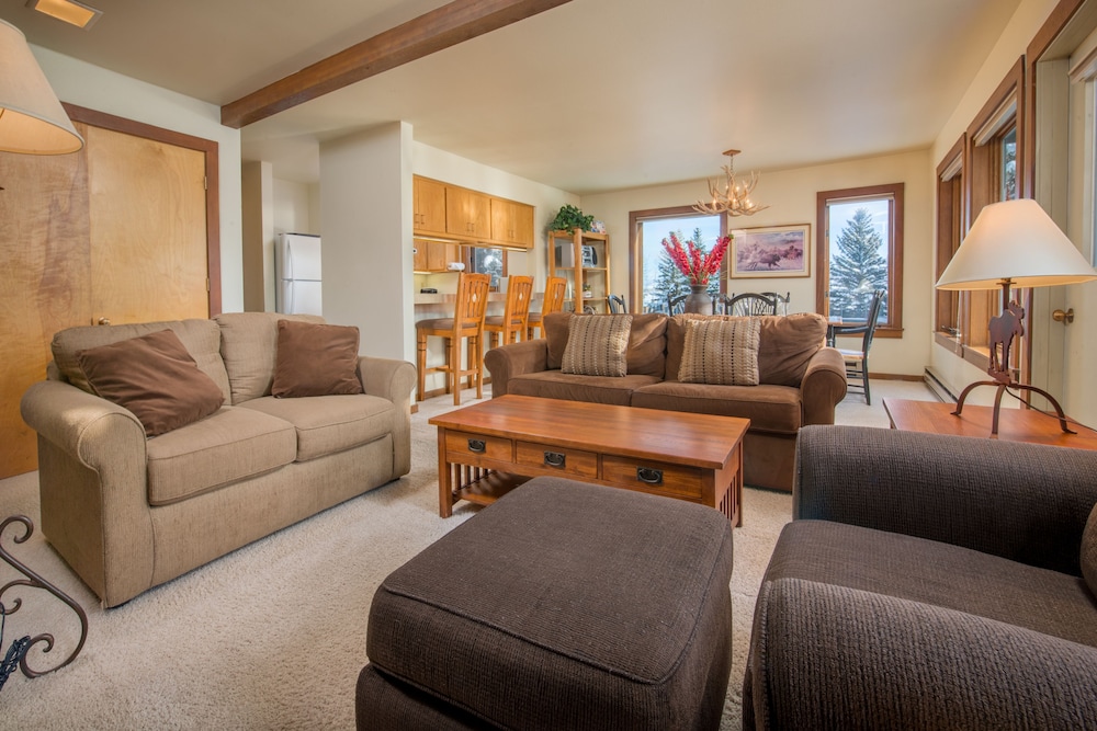Teton Village Condos, 2 Bedrooms, 2 Bathrooms photo 3