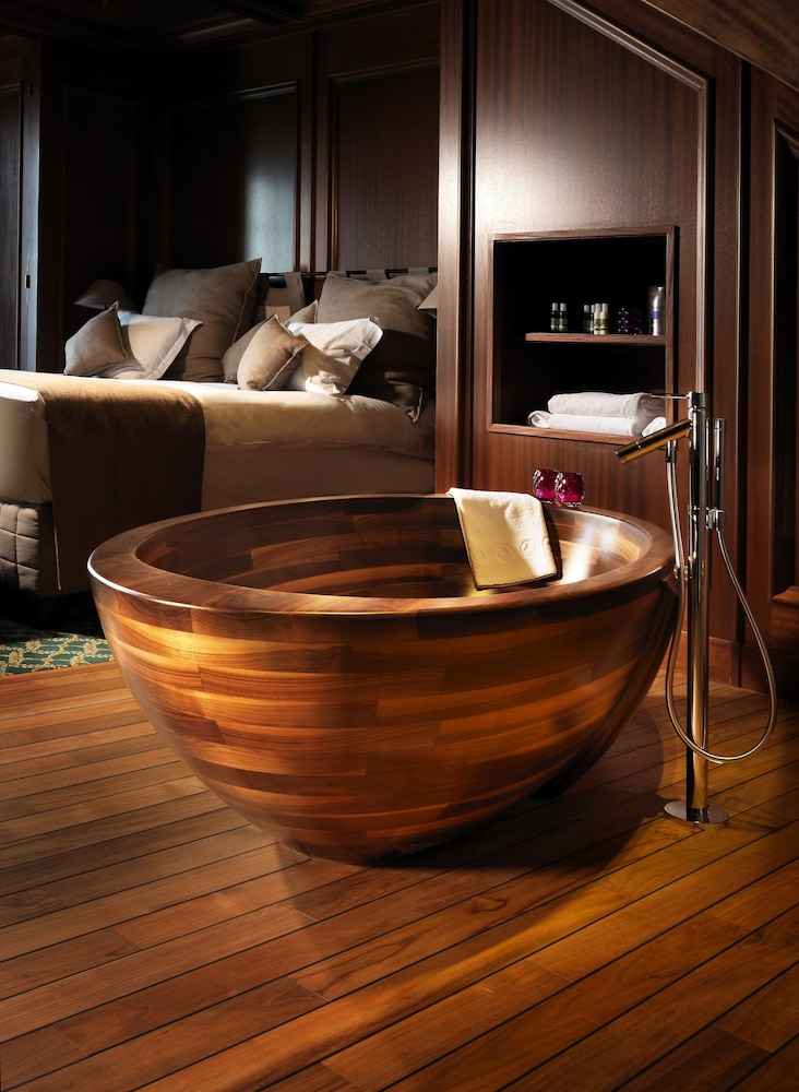 Penthouse Suite