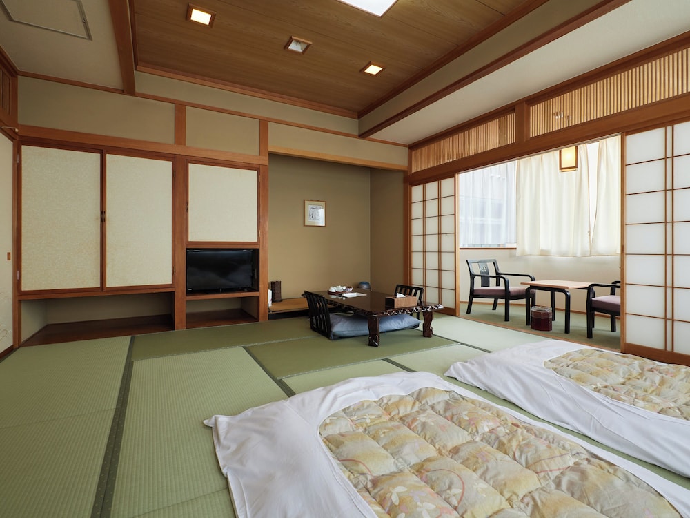 Traditional Room, Non Smoking photo 3