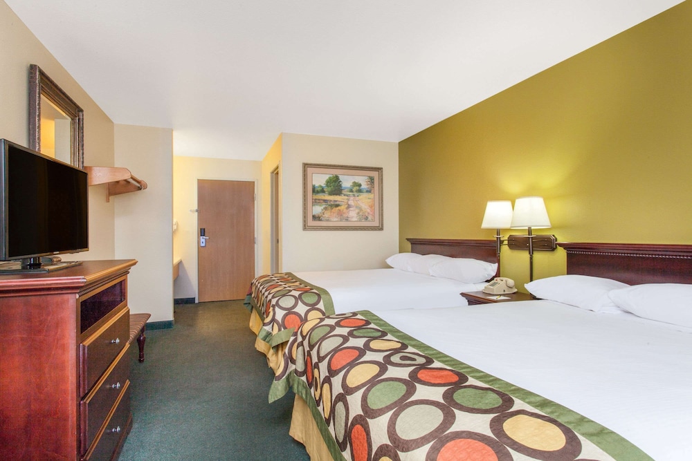 Studio Suite, Multiple Beds, Non Smoking - Photo 1