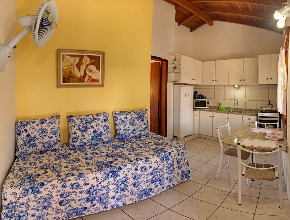 Apartment, 1 Bedroom, Kitchen photo 2