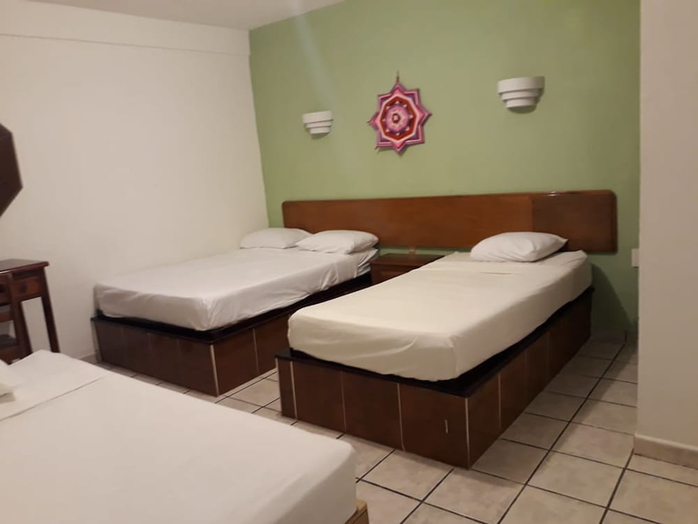 Triple Room, 3 Beds photo 1