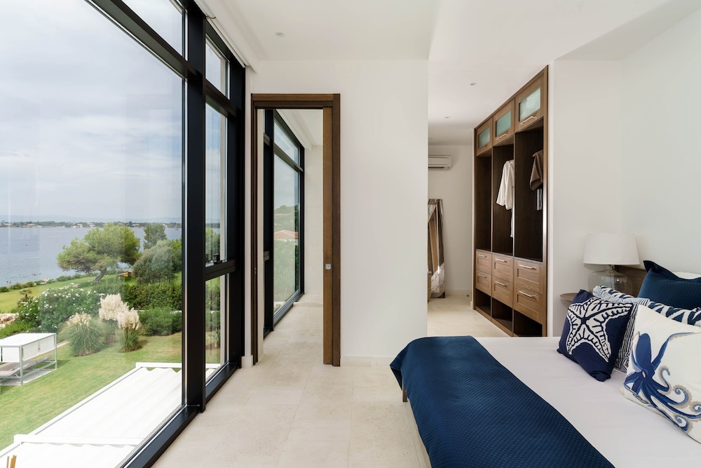 Villa, 4 Bedrooms photo 3