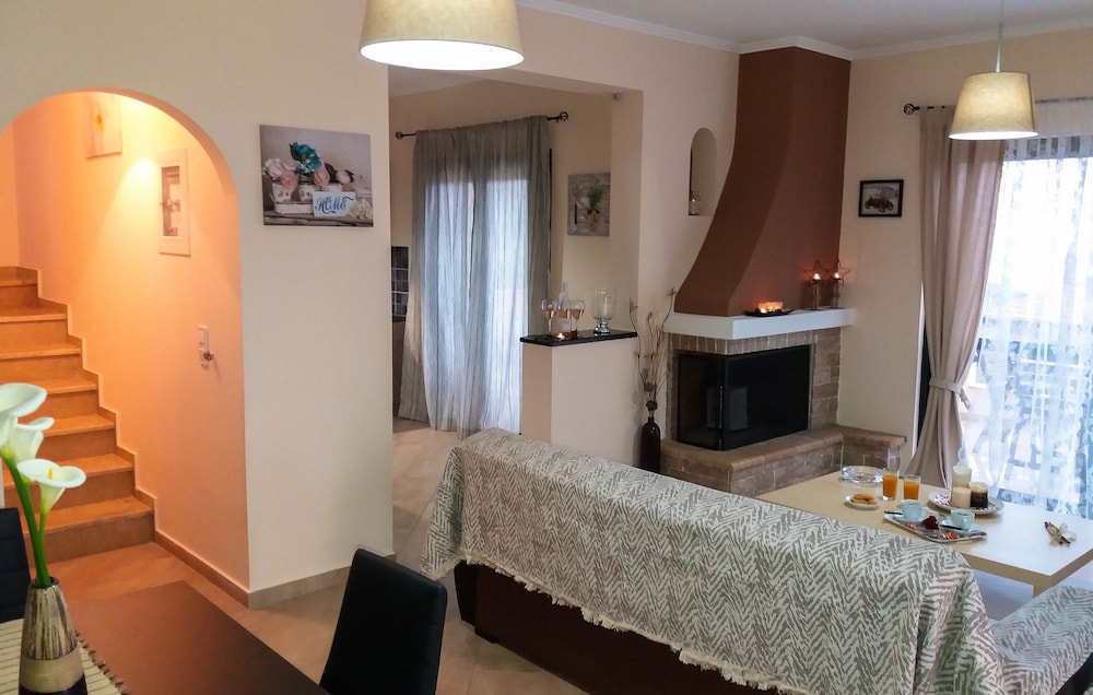 Villa, 2 Bedrooms, Sea View photo 3
