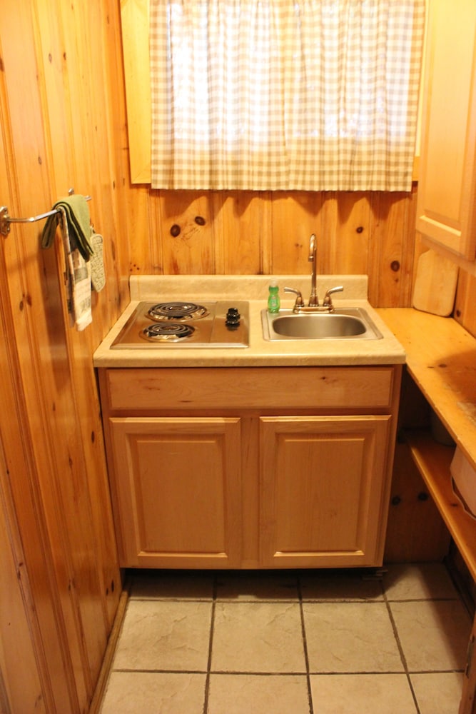 Standard Room, Kitchenette photo 3