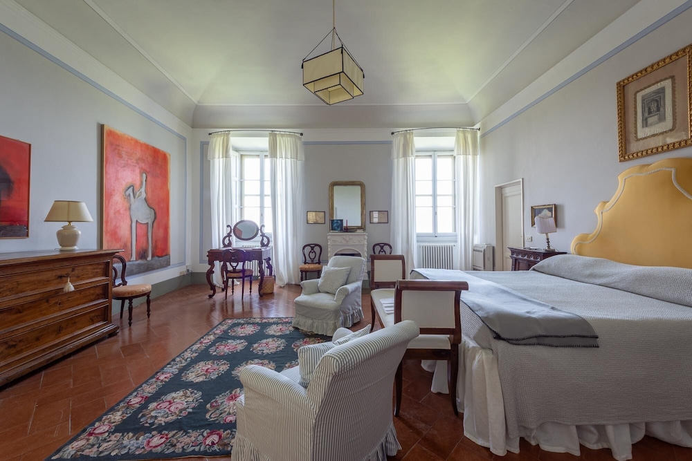 Villa di Tizzano Luxurious Retreat in Paradise, Photo 22